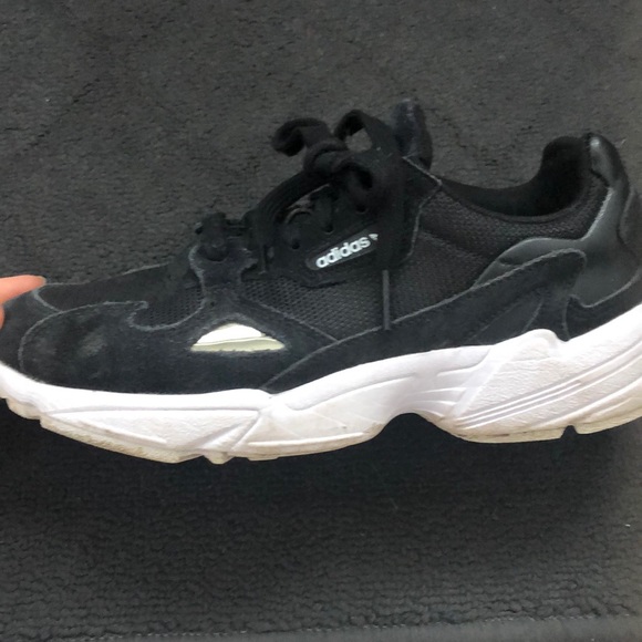 Black Adidas falcon running shoe - Picture 2 of 2